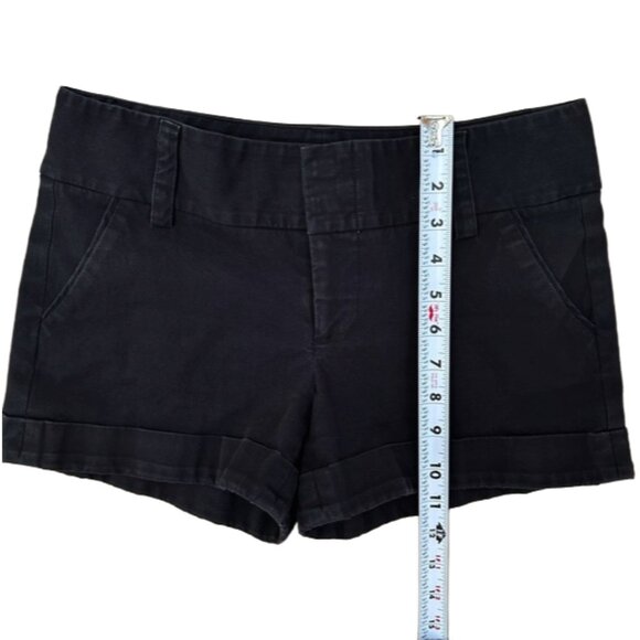 Alice + Olivia Black Cuffed Tailored Shorts Cotton Lycra Blend Size 4 - Picture 6 of 7